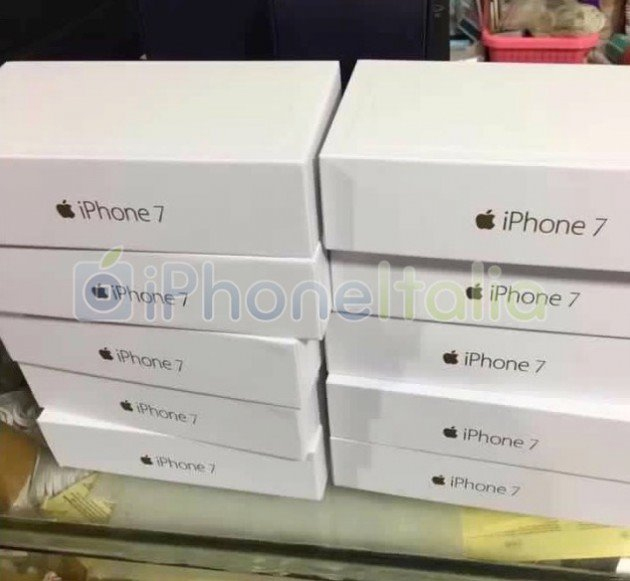 กล่อง  iPhone 7