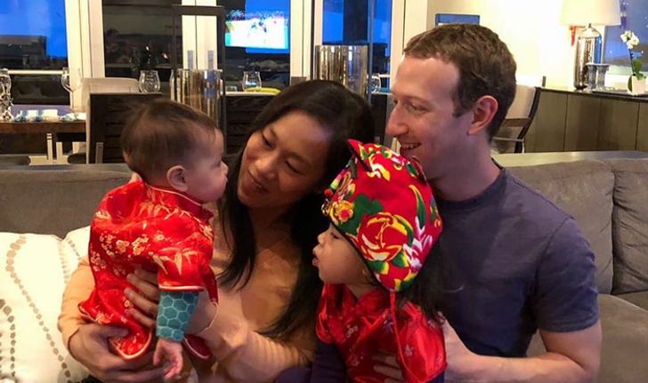 อัปเดตภาพน่ารักของครอบครัว Zuckerberg ผู้ก่อตั้ง Facebook