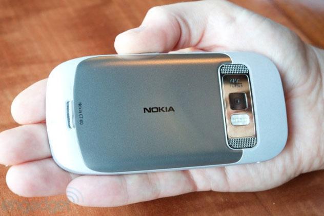 Nokia C7-00