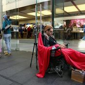 บรรยากาศ Apple Store วันแรกของการเปิดขาย iPhone 6