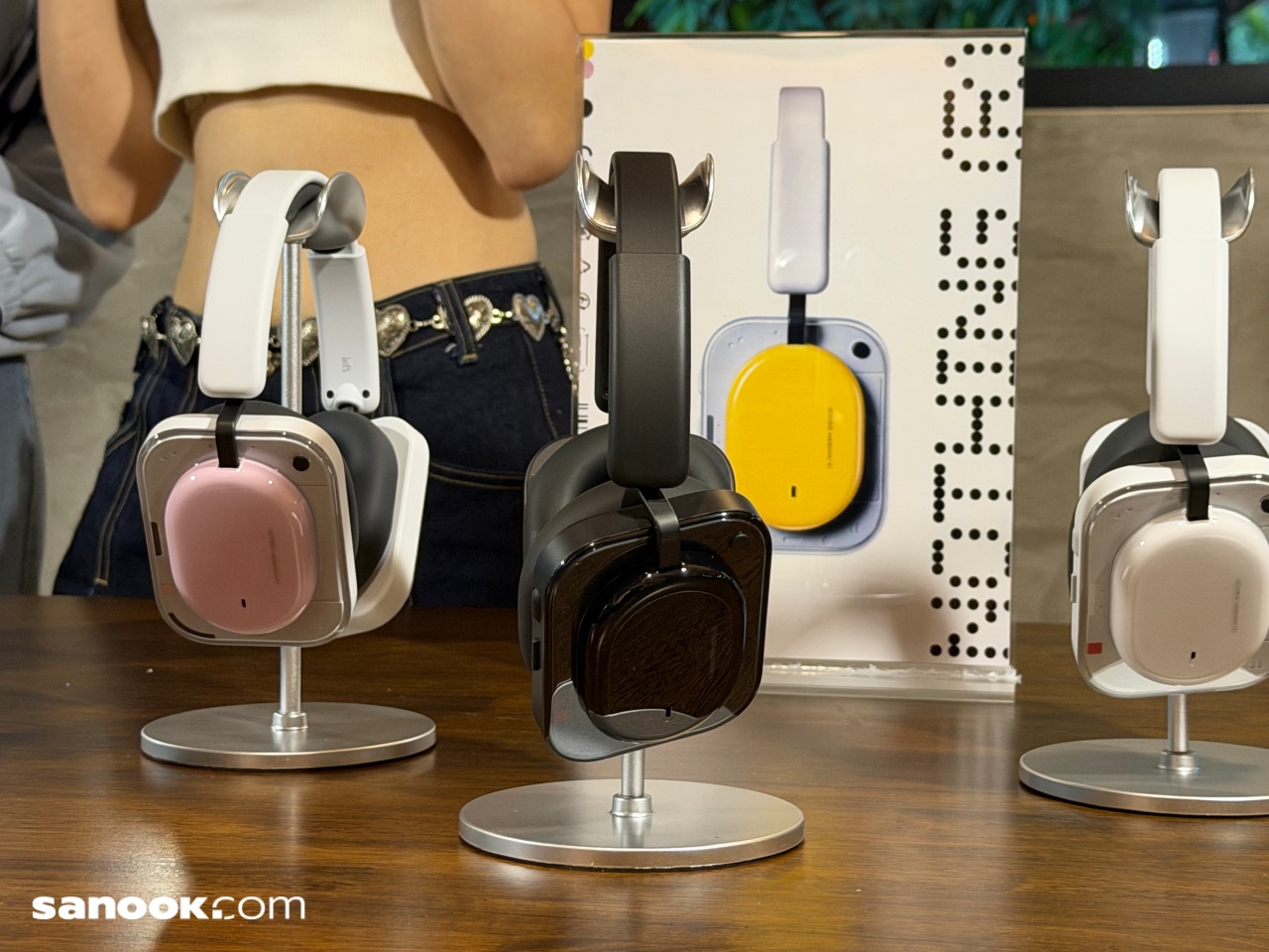 Nothing Headphone (a)