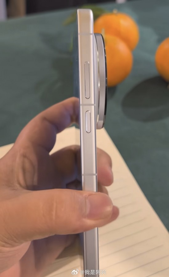 vivo X300 Ultra (ภาพหลุด)