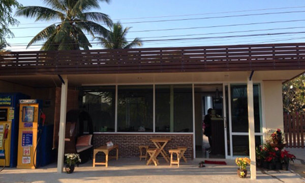 ดัดแปลงพื้นที่หน้าบ้านเป็น "ร้านกาแฟ" ในฝัน