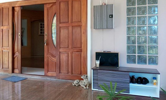 แชร์ไอเดีย DIY ตู้เก็บรองเท้าบานสไลด์ สวยงามและแข็งแรงทนทาน