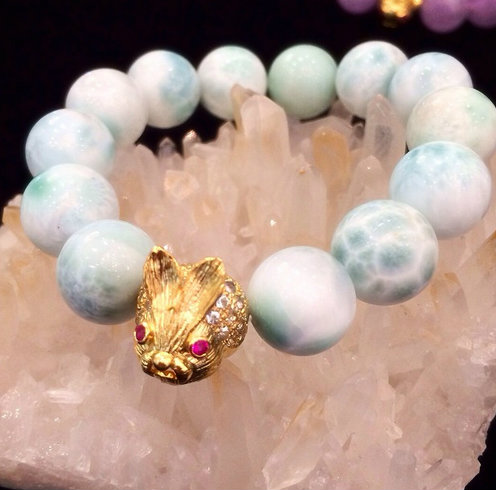 ลาริมาร์ Larimar 