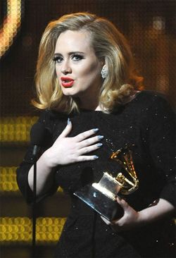 ตามคาดสาวเสียงสวย Adele มาแรง กวาดรางวัลใหญ่เพียบ!!