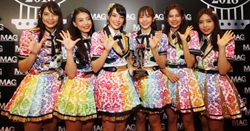 BNK48 พา “คุกกี้เสี่ยงทาย” คว้ารางวัลเพลงฮิตแห่งปีใน The Guitar Mag Awards 2018