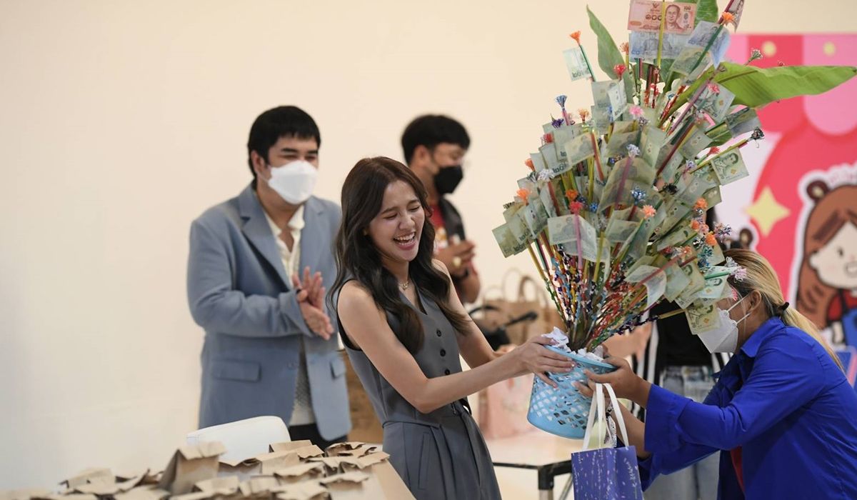 "น้ำหนึ่ง มิลิน" รับกำลังใจล้นใน Milin Misses You รัก “แลก” พบ (อัลบั้มภาพ)