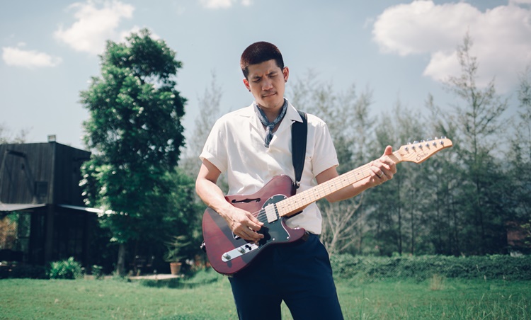 MV เหมือนในวันเก่า - Klear 