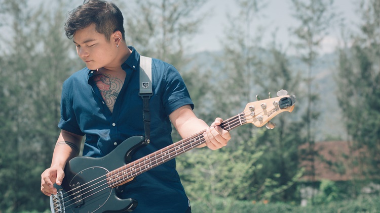 MV เหมือนในวันเก่า - Klear 