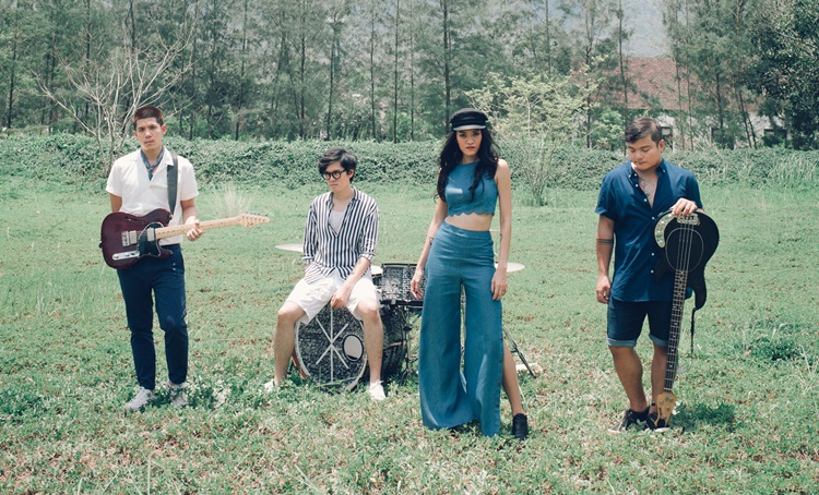 MV เหมือนในวันเก่า - Klear 