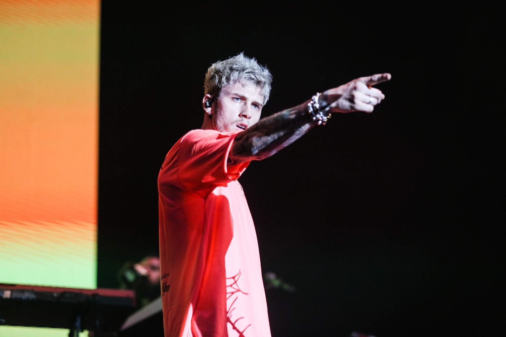 Machine Gun Kelly : HOTEL DIABLO WORLD TOUR