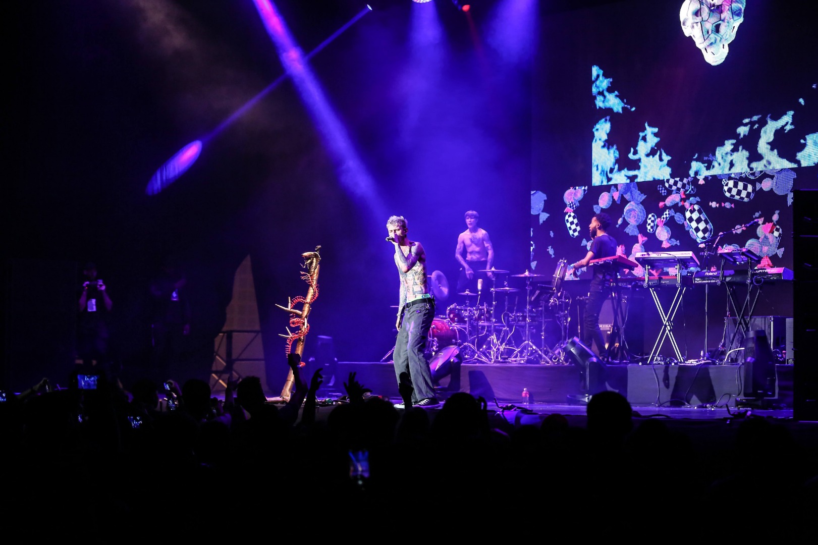 Machine Gun Kelly : HOTEL DIABLO WORLD TOUR