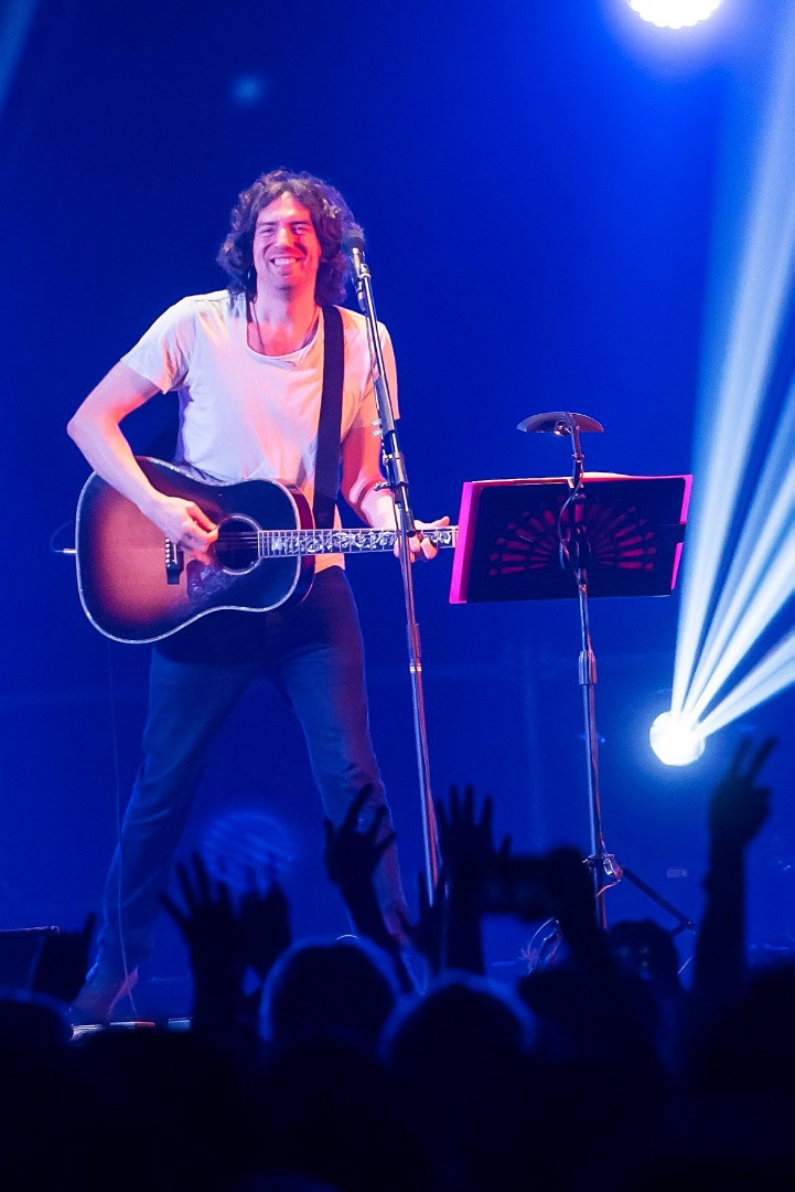 Snow Patrol Acoustic Live in Bangkok