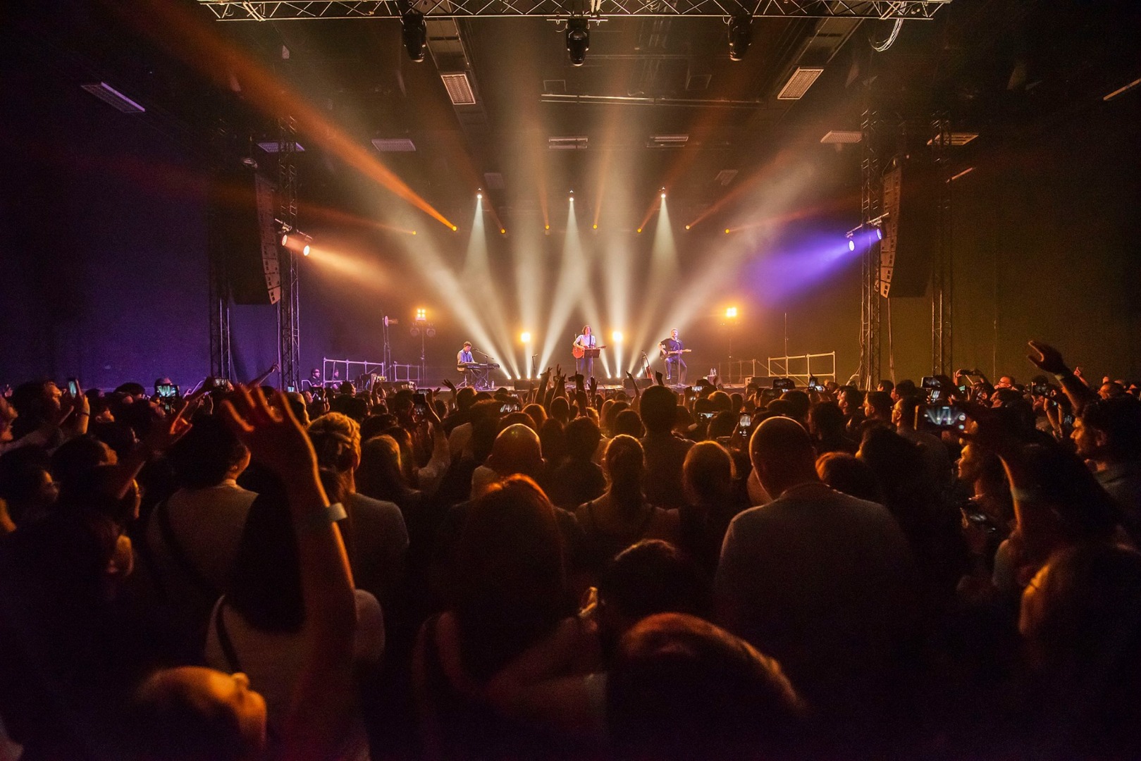 Snow Patrol Acoustic Live in Bangkok