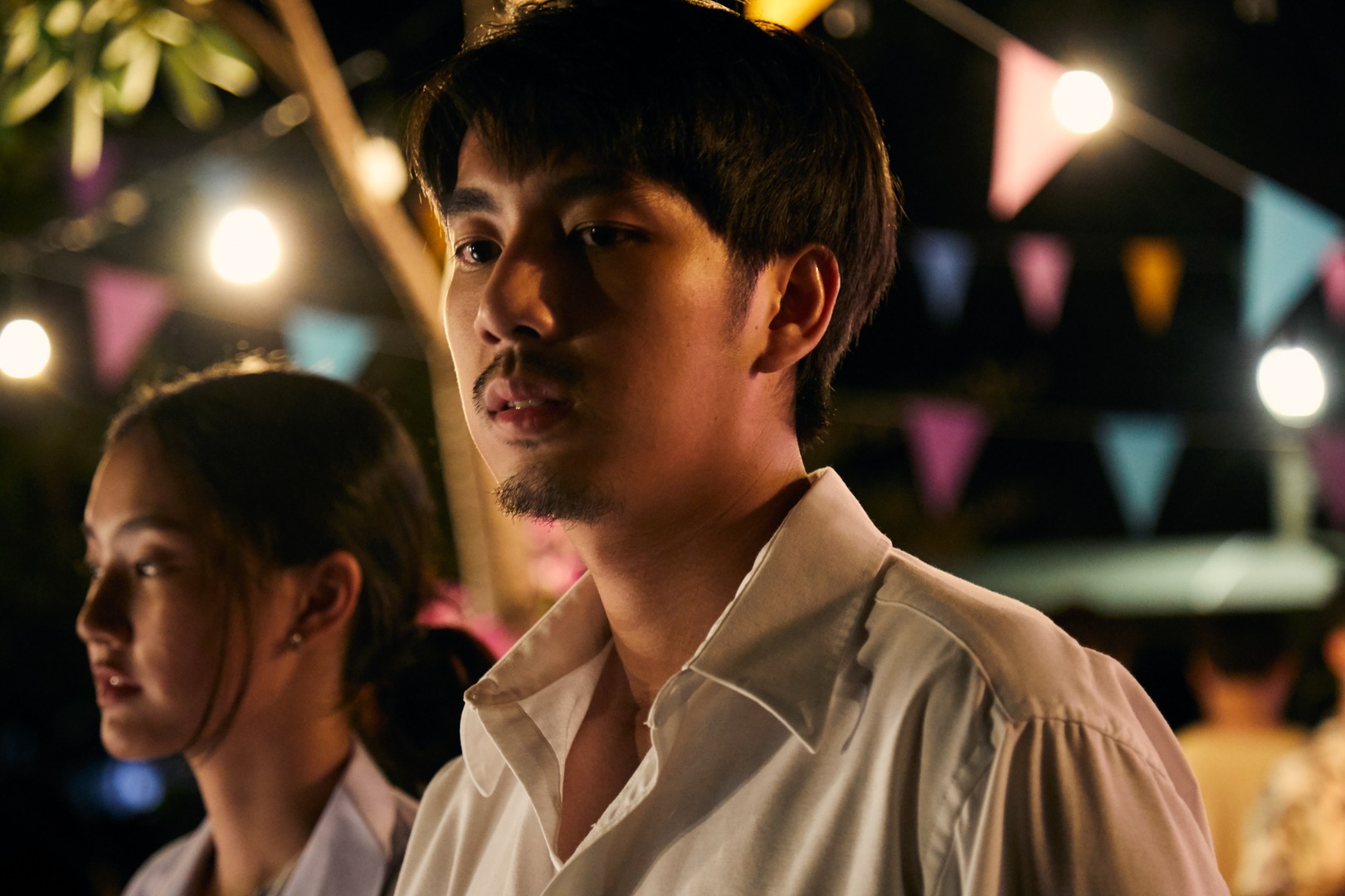 นักแสดงเอ็มวี ดวงใจ 