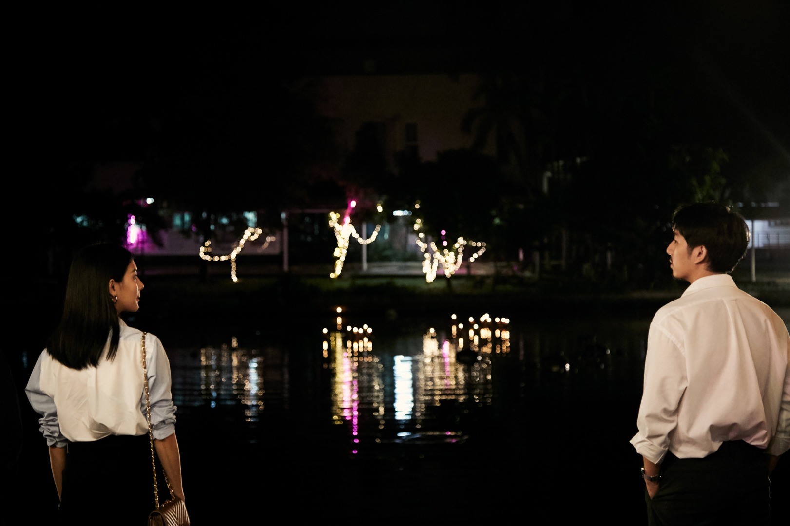 นักแสดงเอ็มวี ดวงใจ 