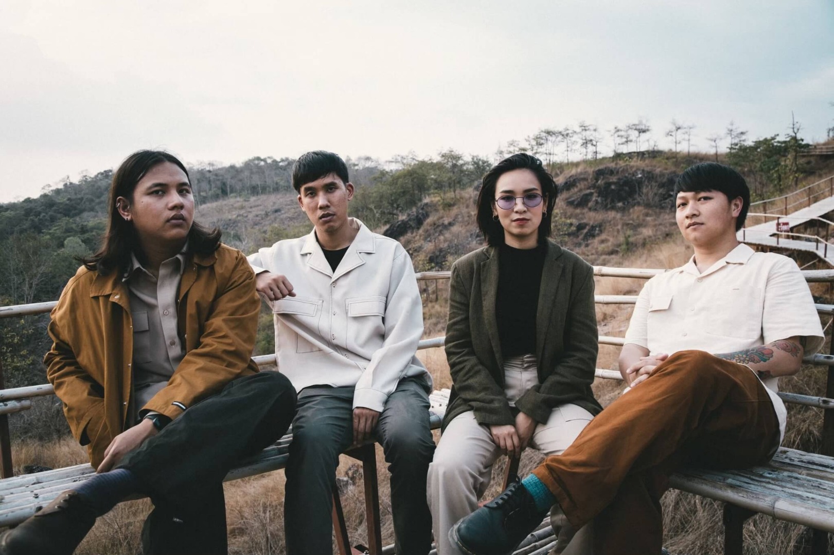 TELEx TELEXs ปล่อยมิวสิควิดีโอ “Rain” เวอร์ชั่นภาษาไทย ดาร์กหม่นได้ใจสุดๆ