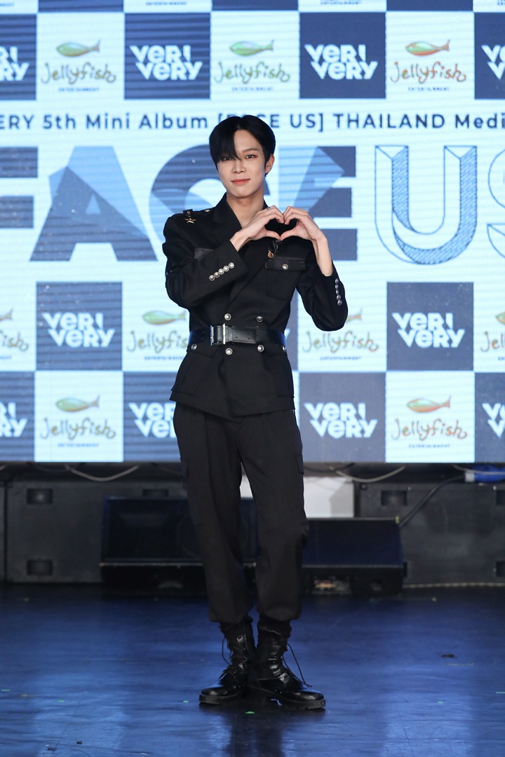 VERIVERY "FACE US" Album Press Conference in Thailand