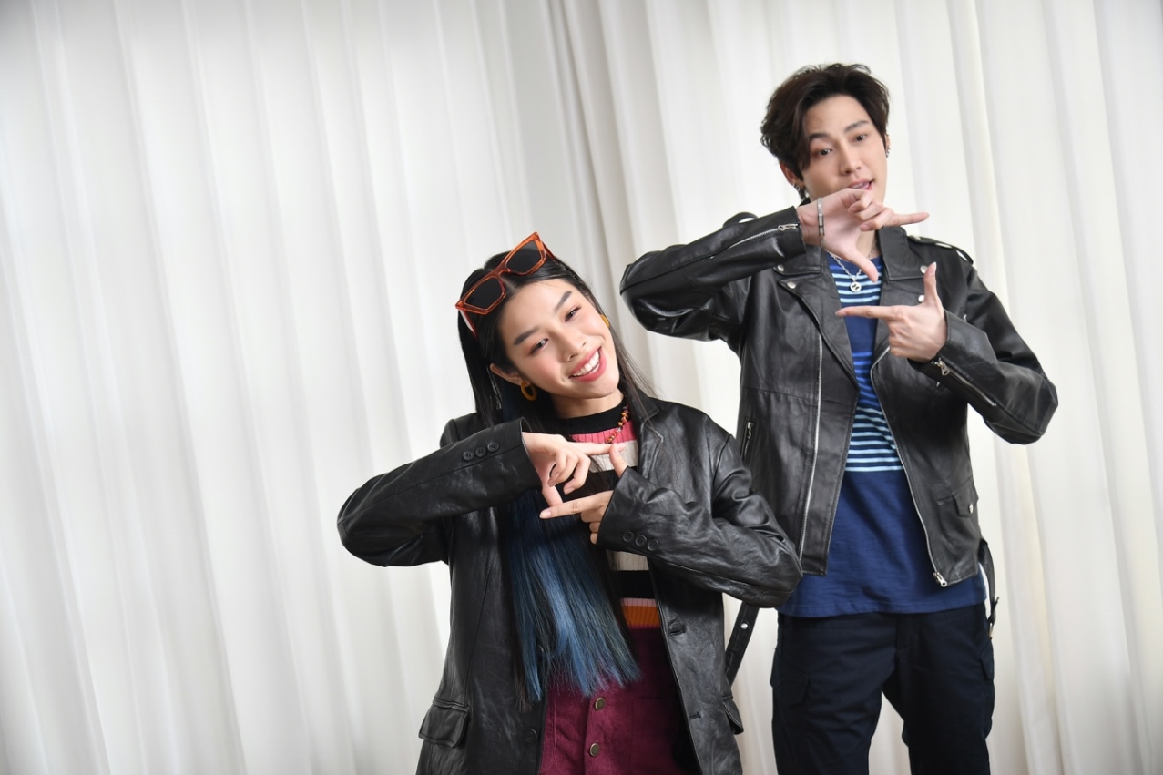 เอ็มวี ดีด (You drive me crazy)