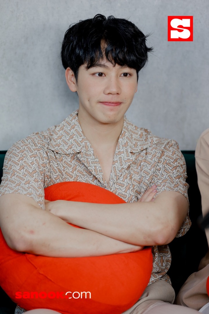 วอร์ วนรัตน์