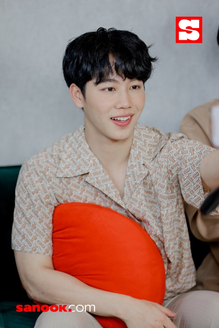 วอร์ วนรัตน์