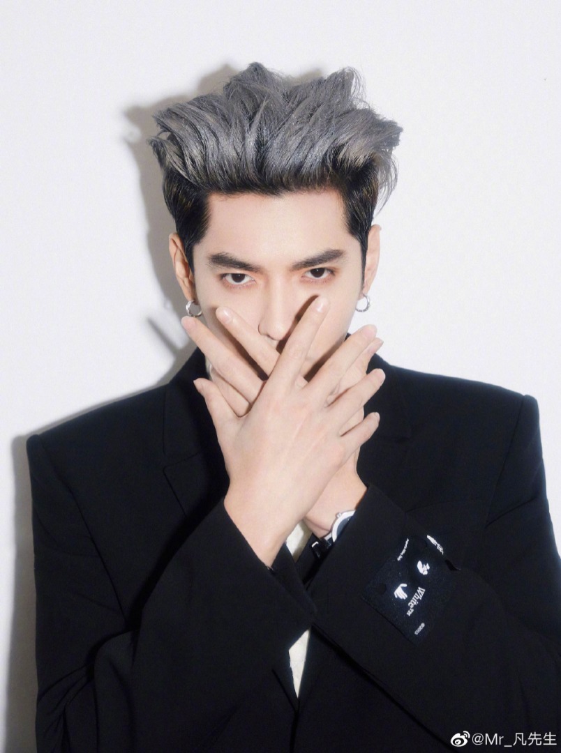 Kris Wu คริส วู (อู๋อี้ฝาน)