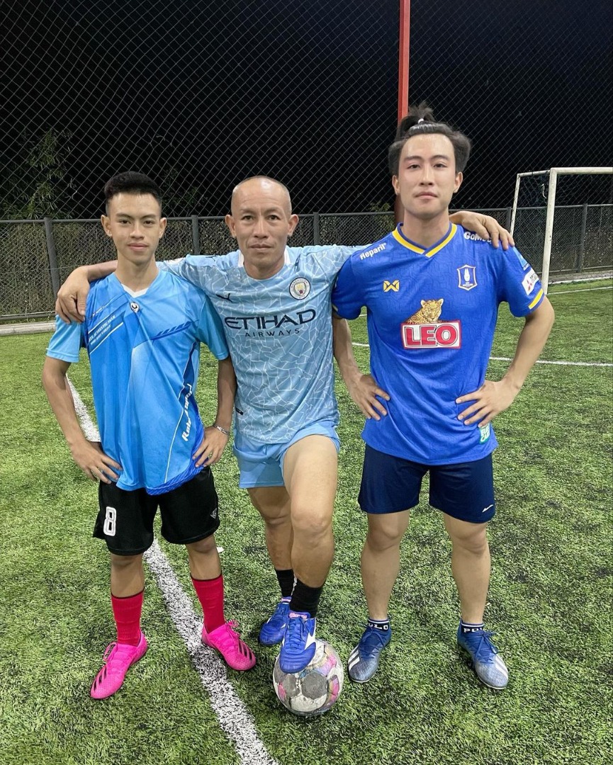 นุ๊ก ธนดล