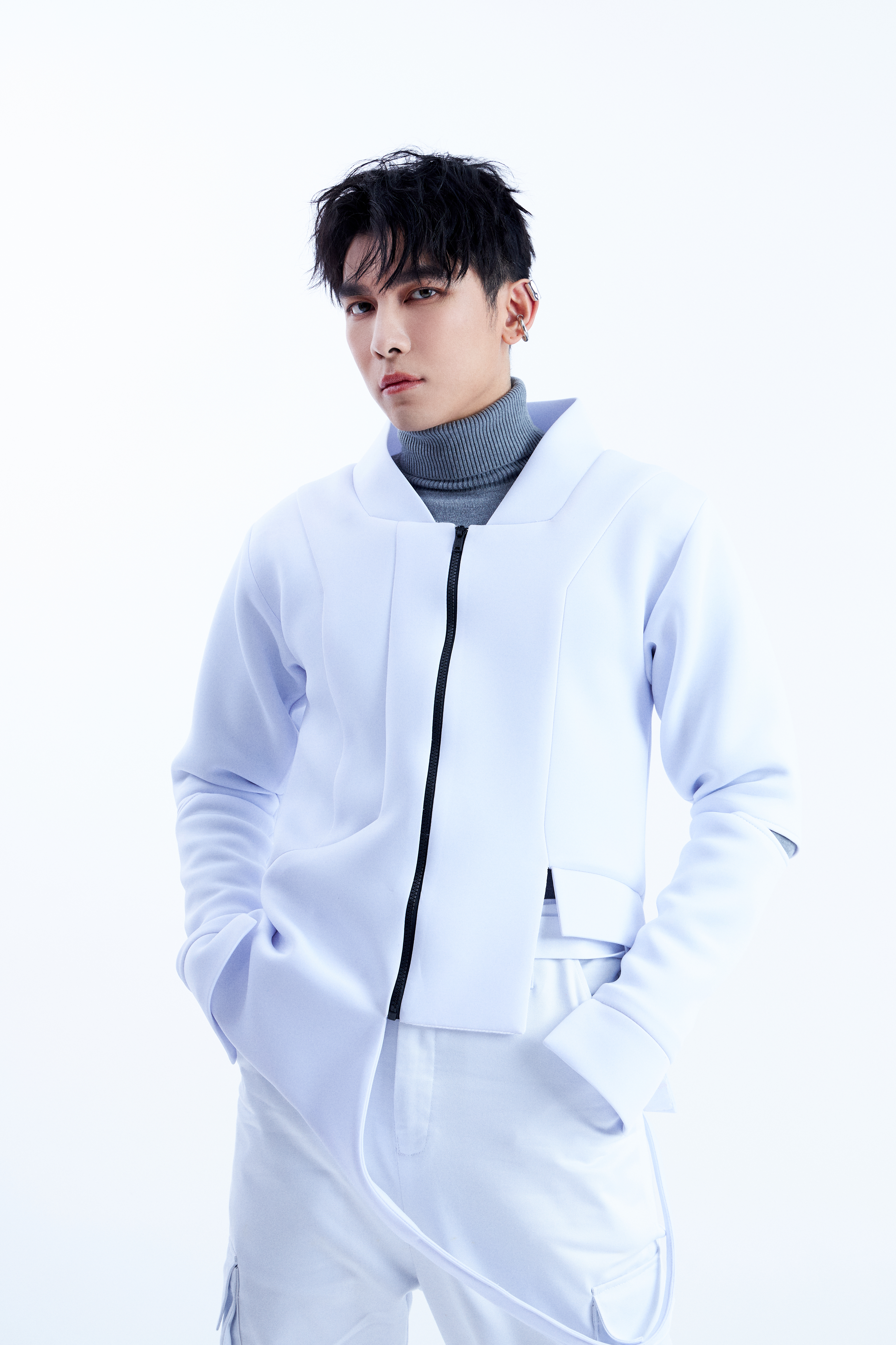 มิว ศุภศิษฏ์ 