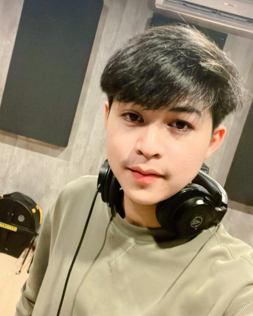 รุ่ง นครพนม