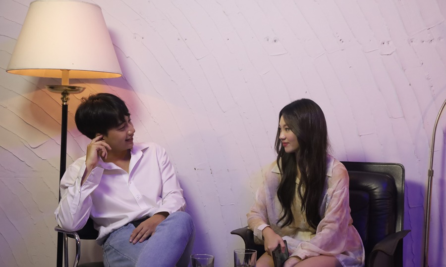 “Only Friend" - เอย ธนพรรษ์