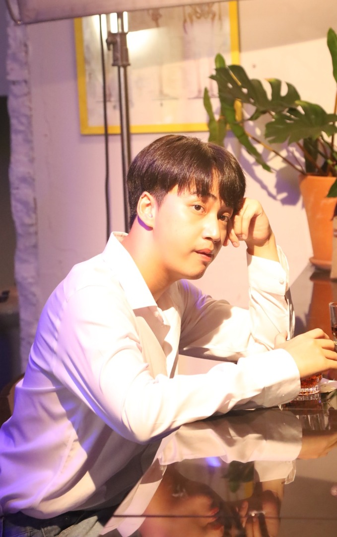 “Only Friend" - เอย ธนพรรษ์