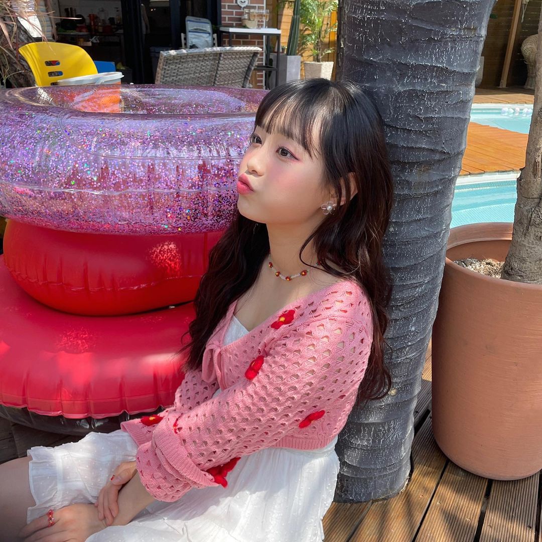 ชยู Chuu LOONA