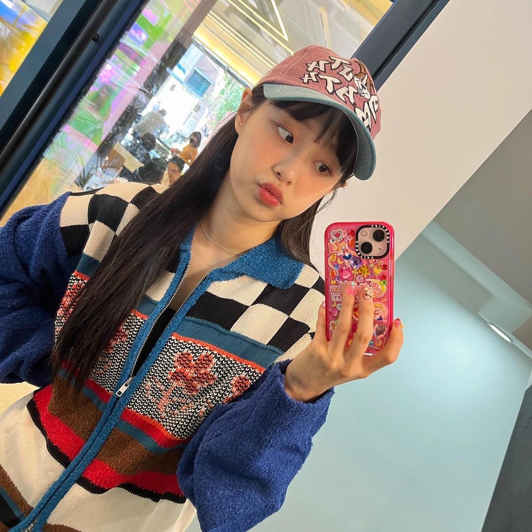 ชยู Chuu LOONA