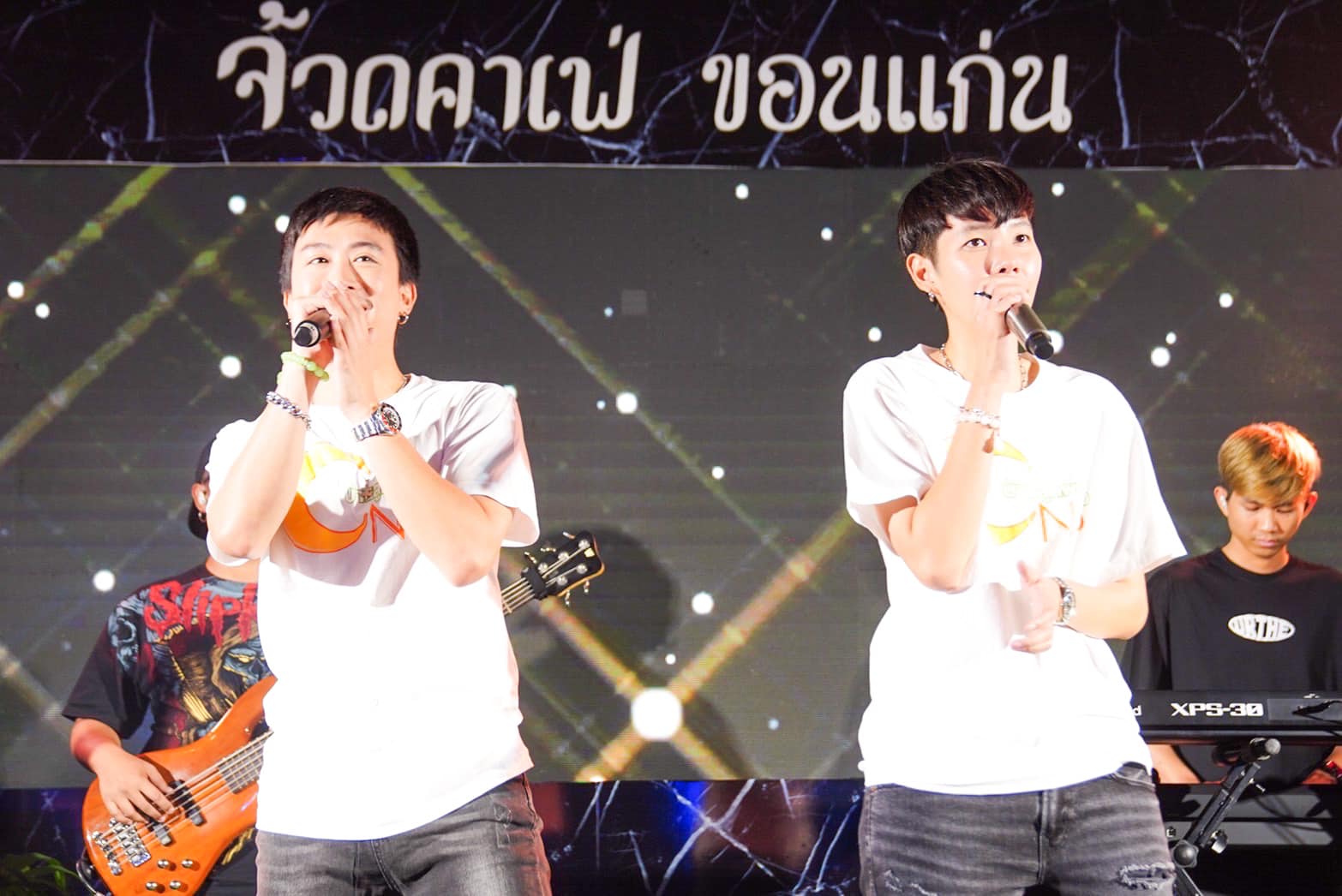 นุ๊ก ธนดล 