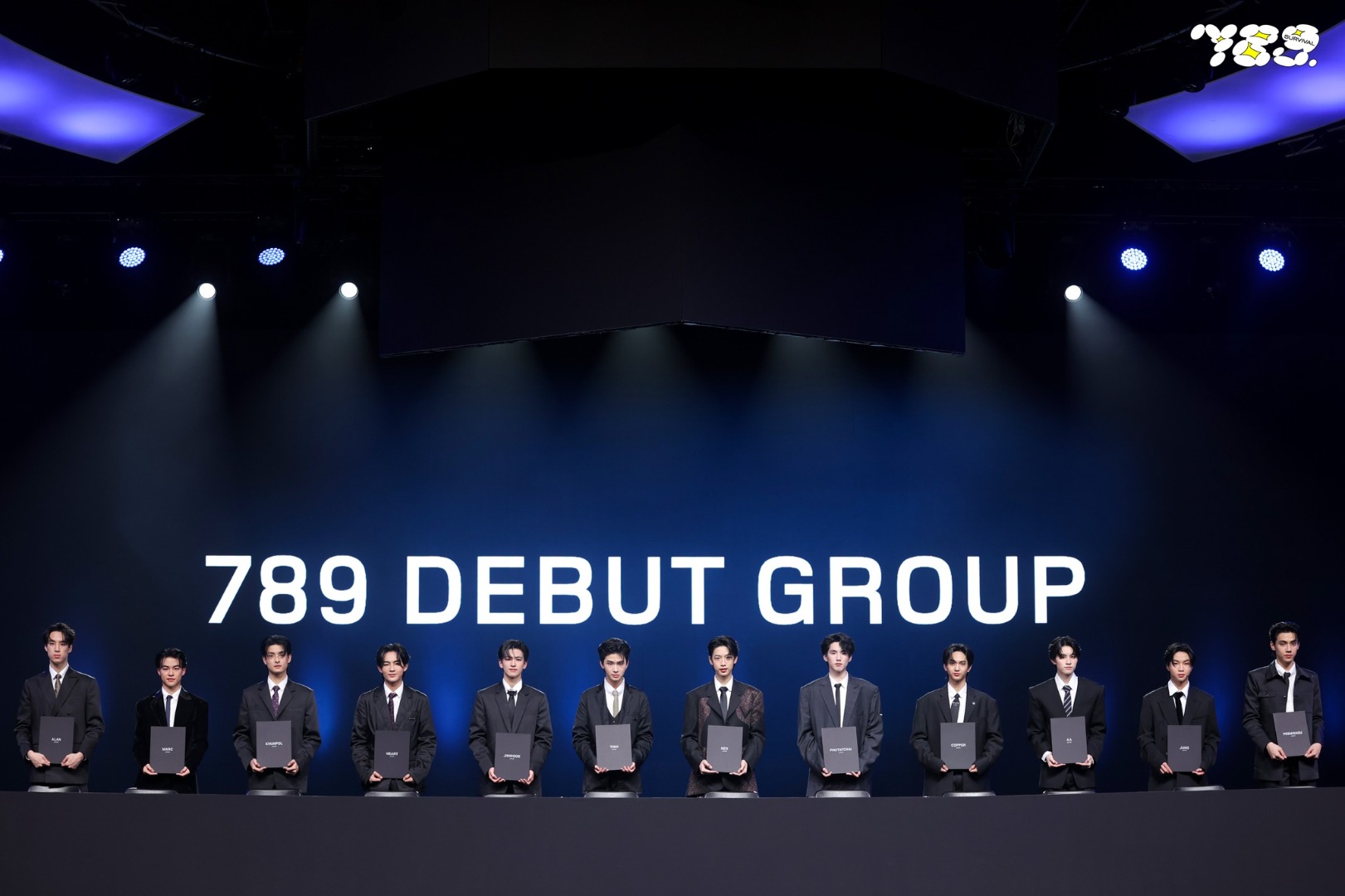 789 DEBUT GROUP