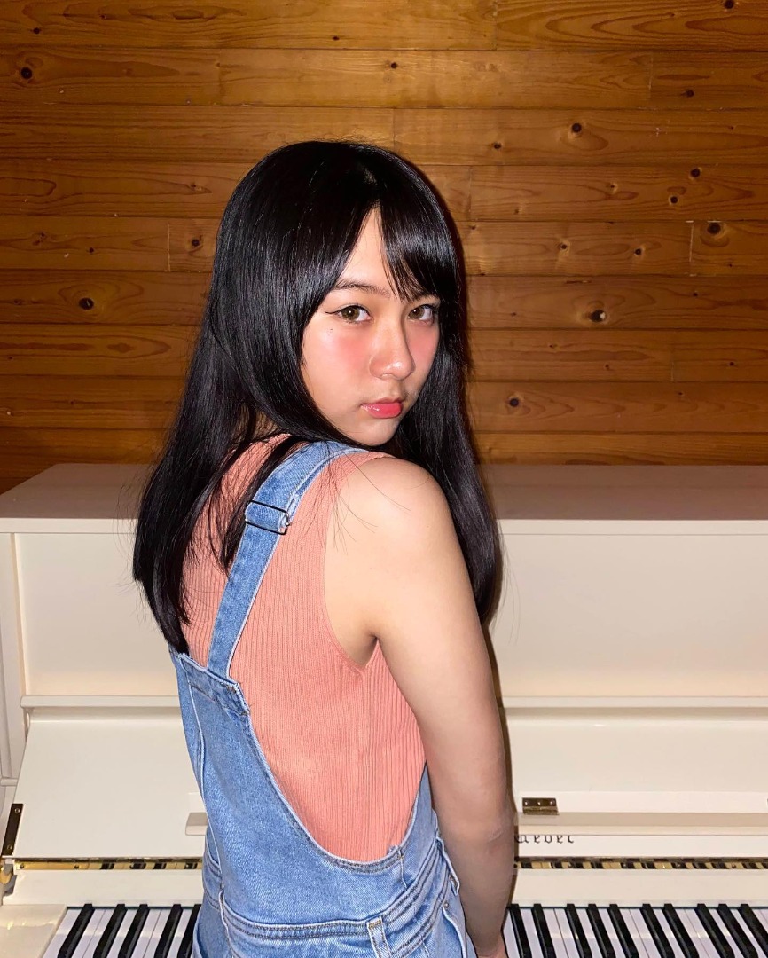 ขมิ้น กิ่งศักดิ์