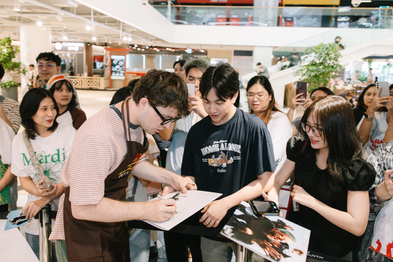 Valley x Cha Tra Mue