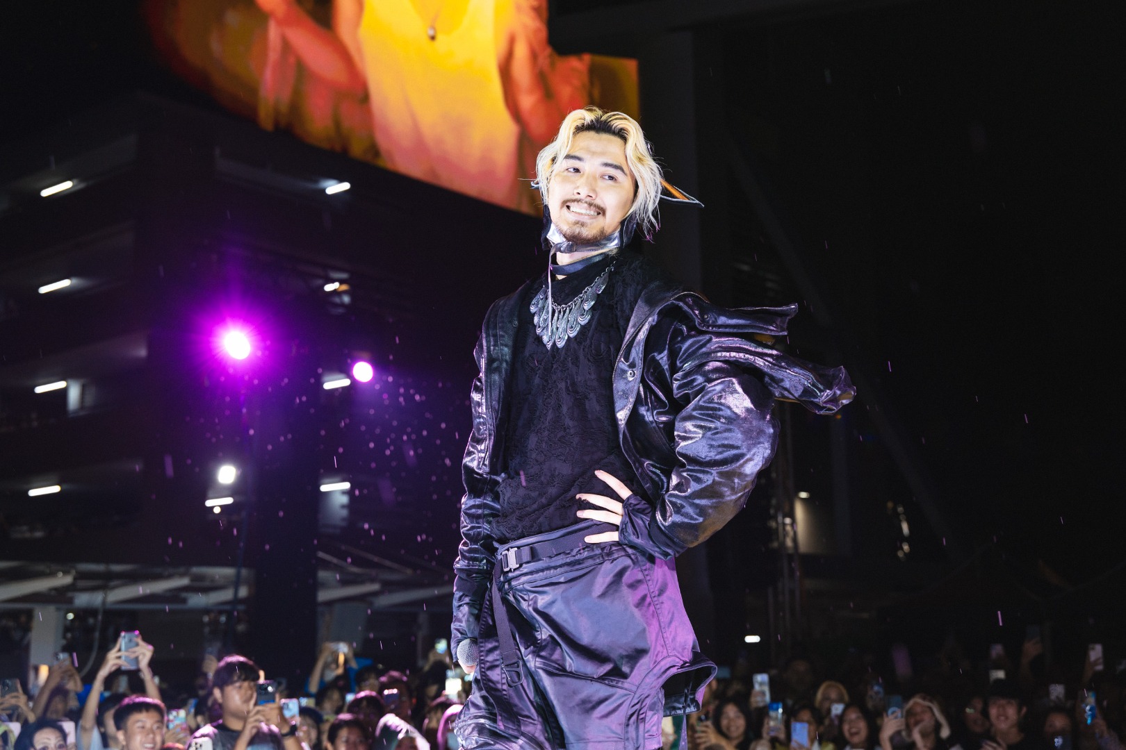 Fujii Kaze Surprise Appearance