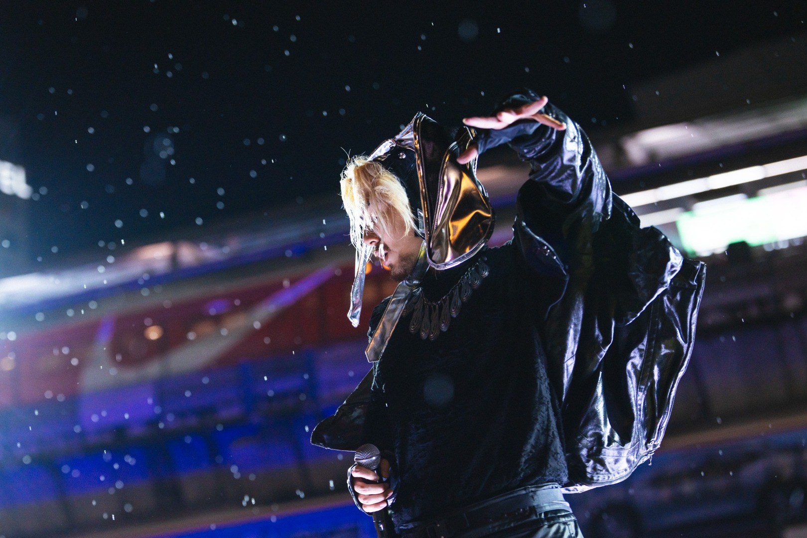 Fujii Kaze Surprise Appearance