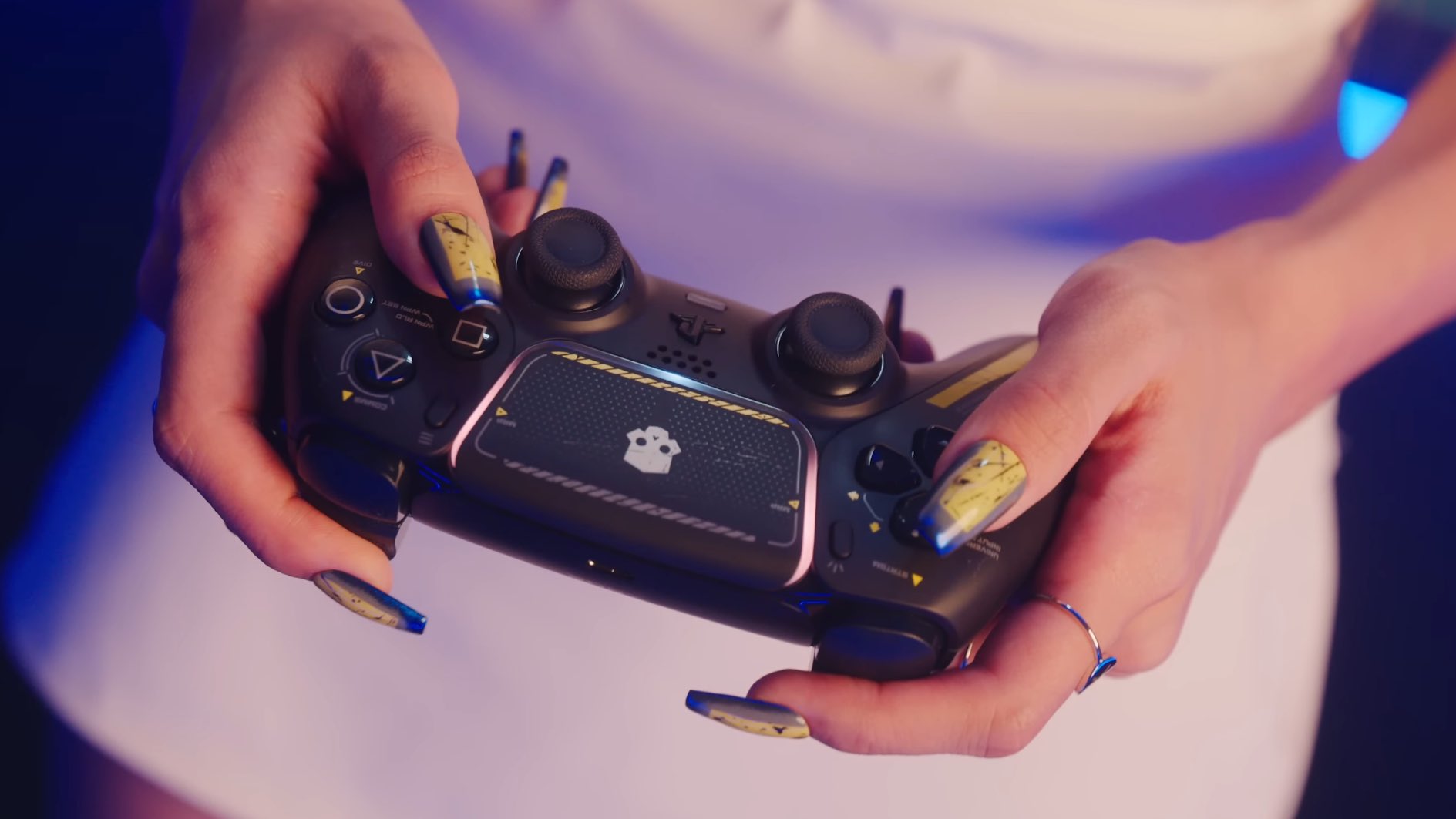 Lisa x PlayStation