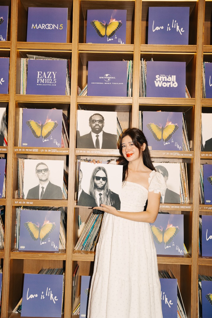 Maroon 5 : Love Is Like Album Listening Session