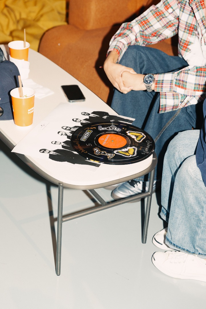 Maroon 5 : Love Is Like Album Listening Session