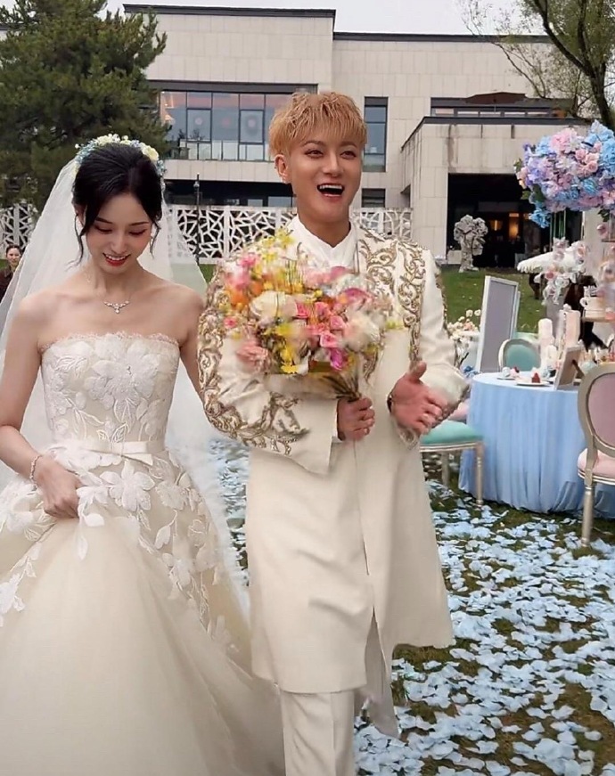 งานแต่งงาน หวงจื่อเทา-สวีอี้หยาง