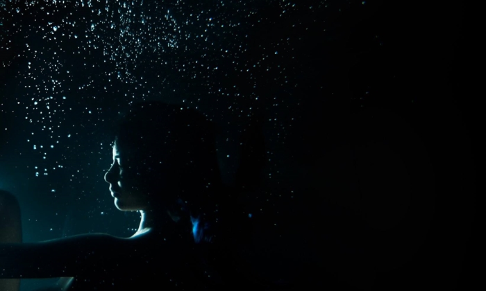 "The end of the world" นิทรรศการภาพถ่ายชวนล่องลอยจาก Lewo Saito