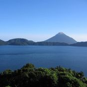 4 ภูเขาหน้าตาเหมือนฟูจิ