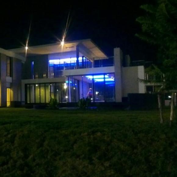 บ้าน แบงค์ พชร