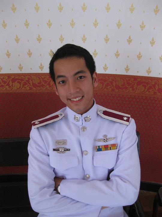 รองอั๋น