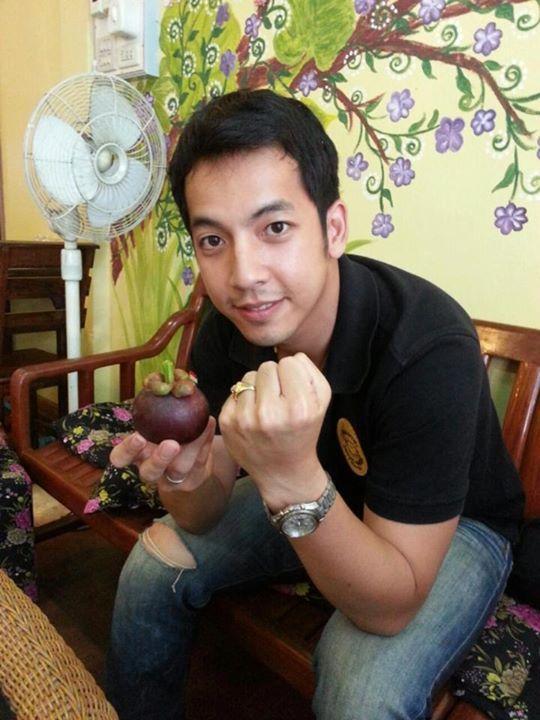 รองอั๋น