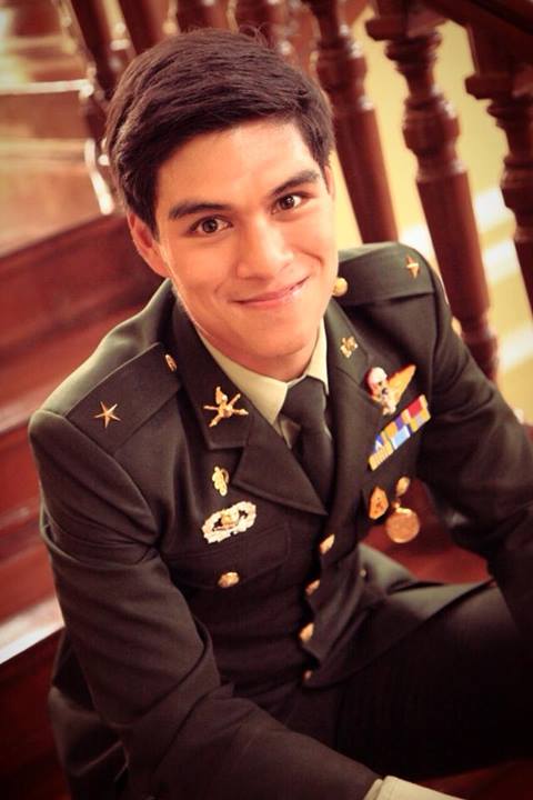 #ทหารหล่อบอกด้วย